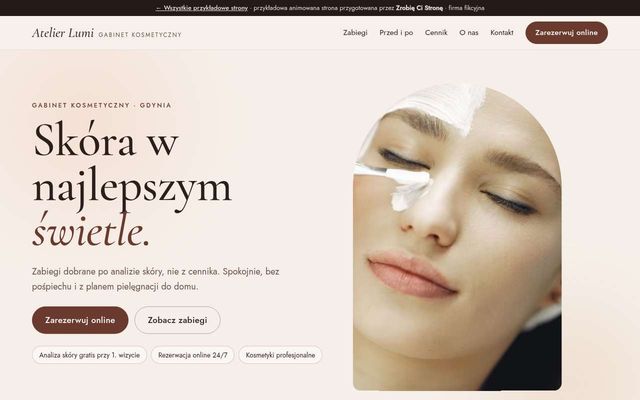 Animowana strona gabinetu kosmetycznego — zabieg na twarz w łukowym oknie